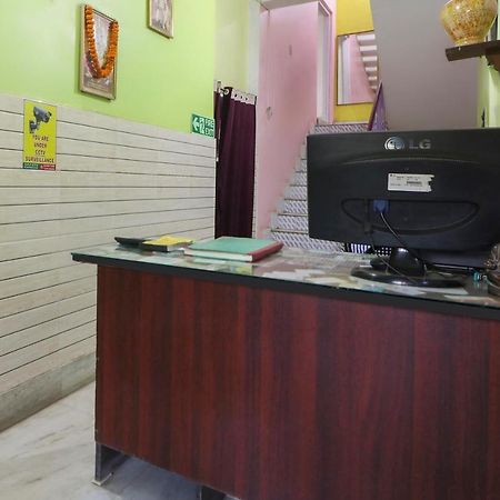 Spot On 49584 Asmi Hotel Hugli-Chinsurah Bagian luar foto
