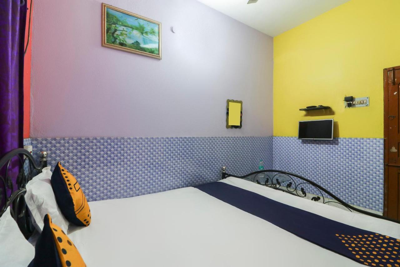 Spot On 49584 Asmi Hotel Hugli-Chinsurah Bagian luar foto
