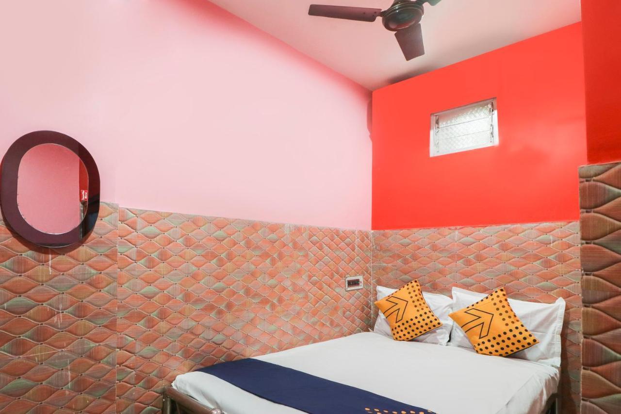 Spot On 49584 Asmi Hotel Hugli-Chinsurah Bagian luar foto
