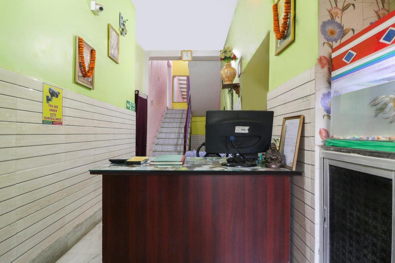 Spot On 49584 Asmi Hotel Hugli-Chinsurah Bagian luar foto